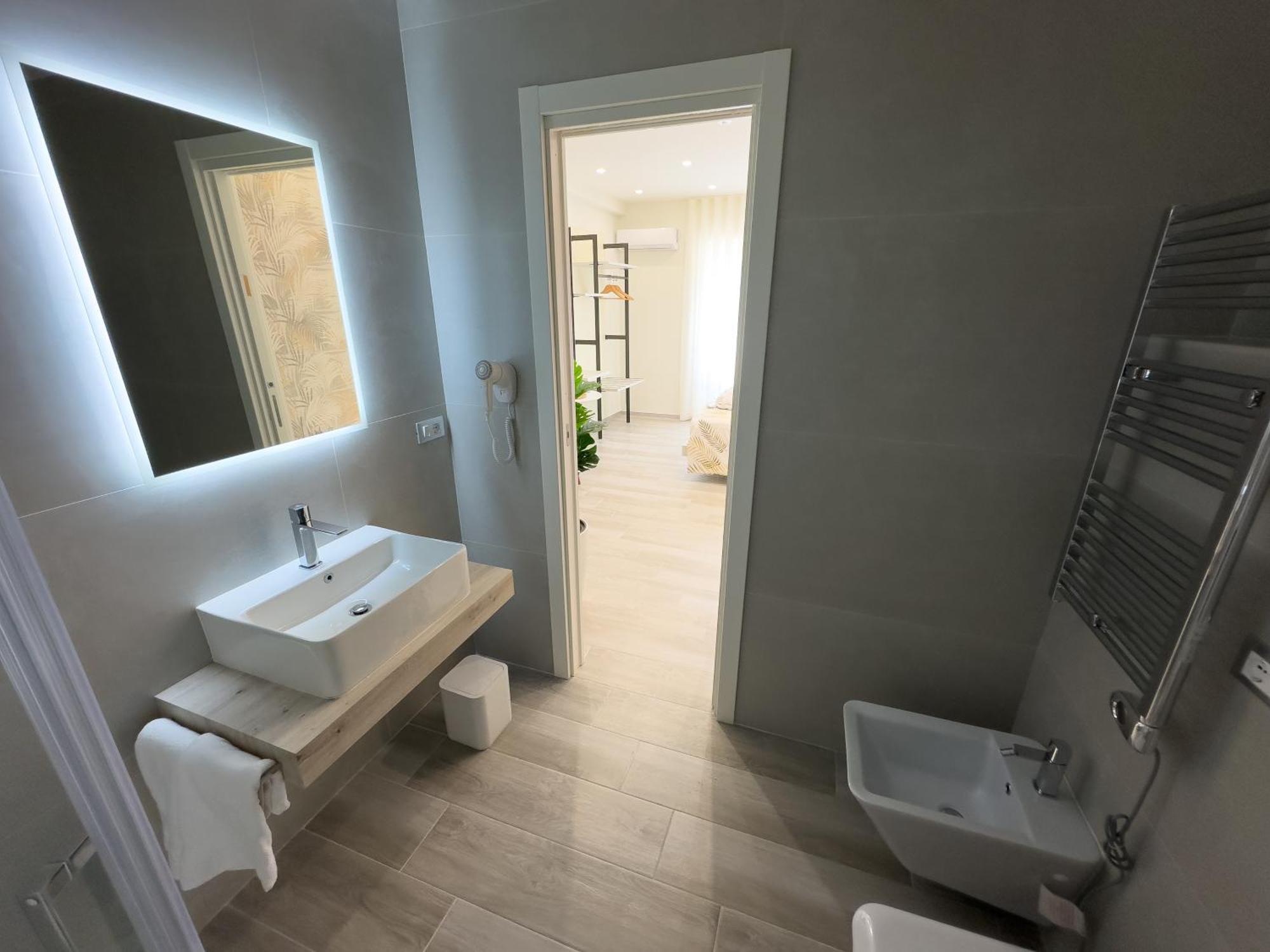 Al Civico3 Home & Suites 萨莱诺 外观 照片